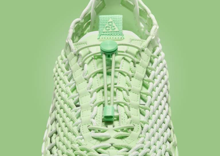Nike ACG Watercat+ Vapor Green Lacing