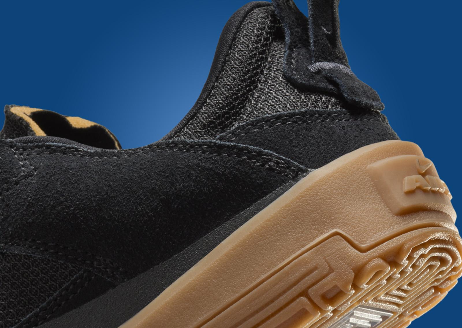 Nike SB Day One Black Gum (GS) Heel