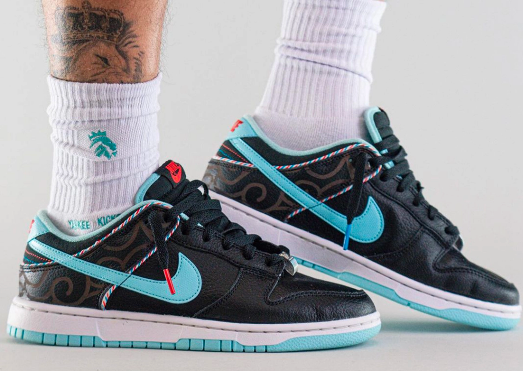 nike sb dunk barber shop