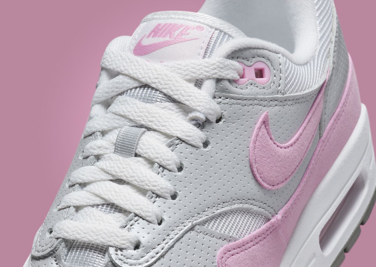 Nike Air Max 1 Metallic Platinum Pink Rise (W) Tongue