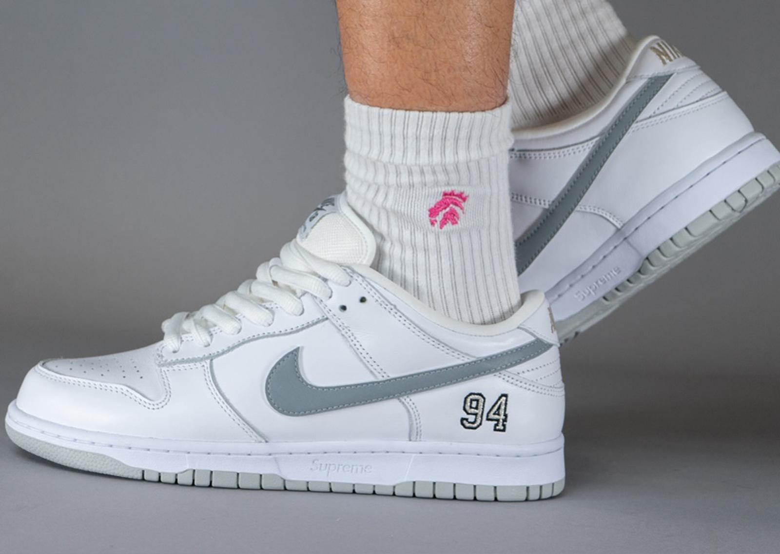 Supreme x Nike SB Dunk Low White Metallic Silver Lateral Left