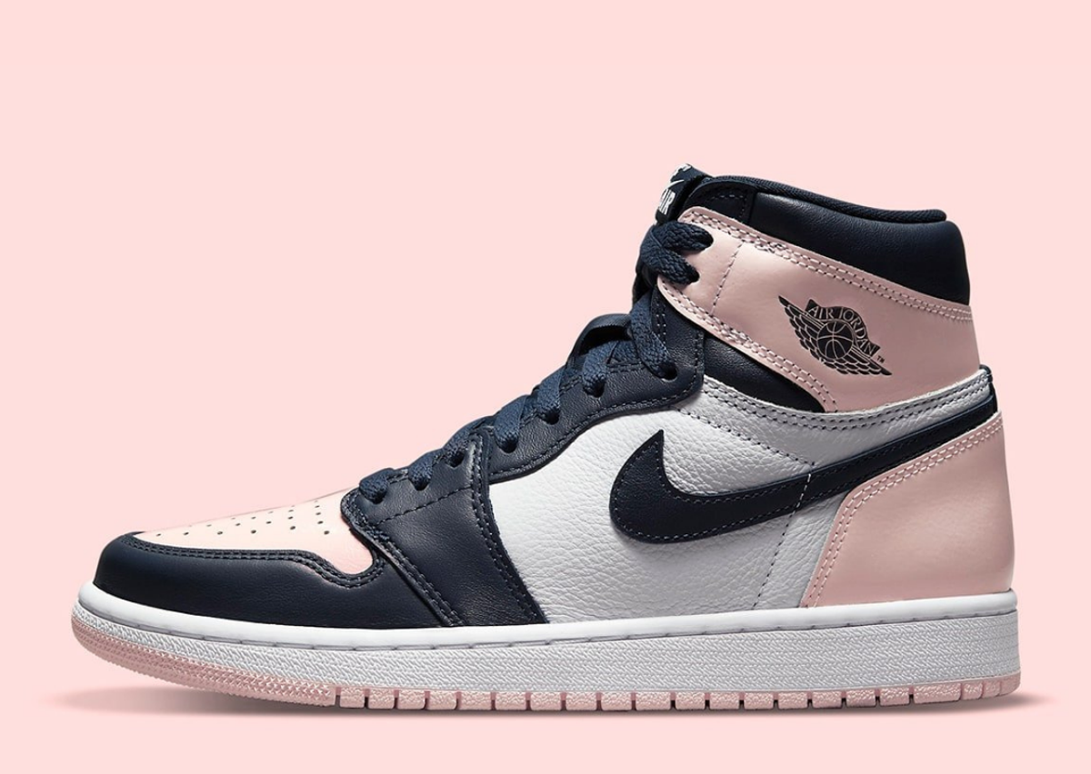 Official Images of the Air Jordan 1 Retro High Bubblegum (W)