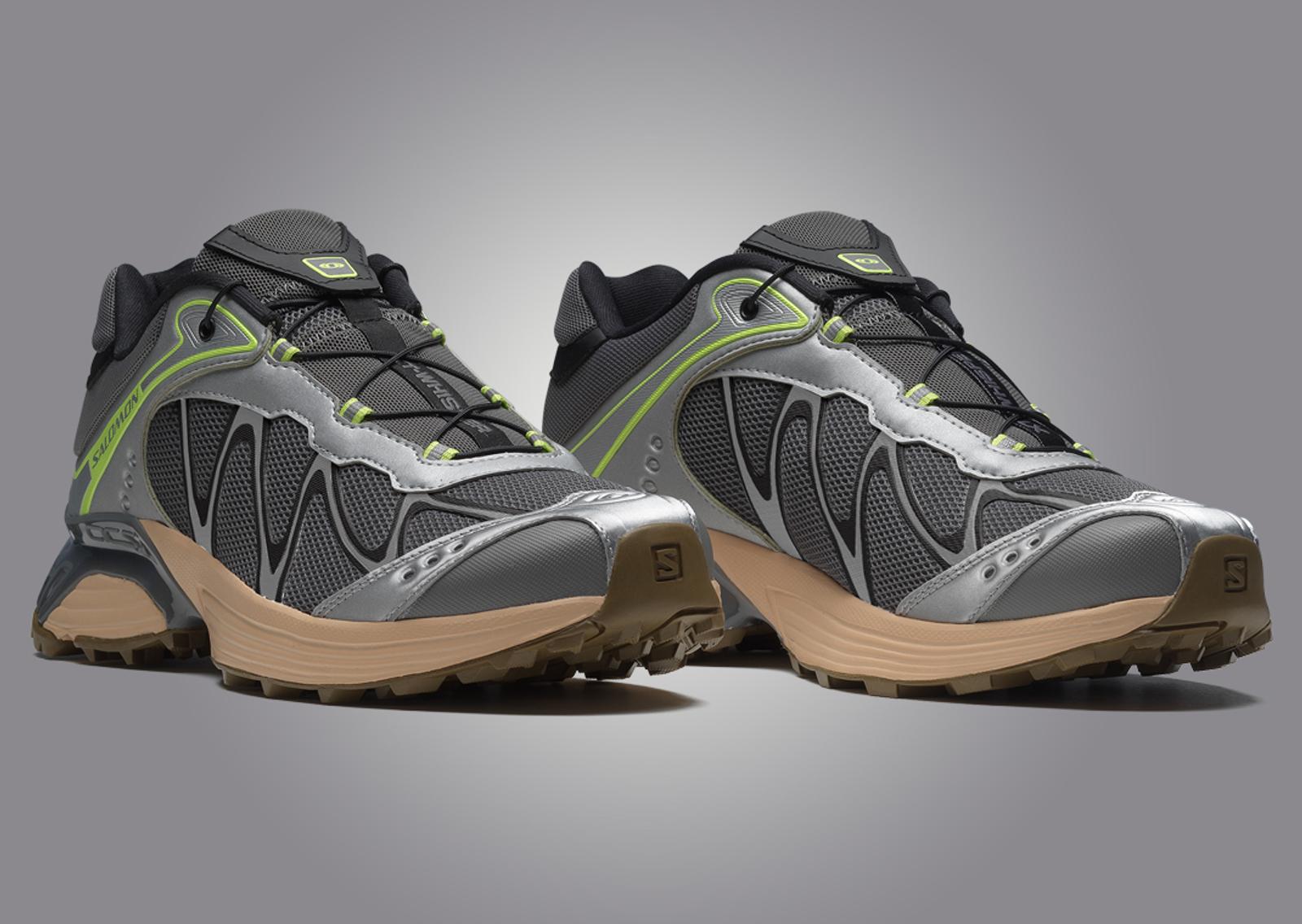 Salomon XT-Whisper Moon Pack Angle