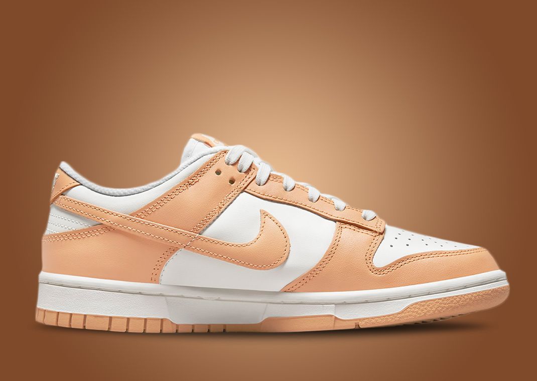 ⚪️🍨 Deconstructed Nike Dunk lows re sewn back together with a