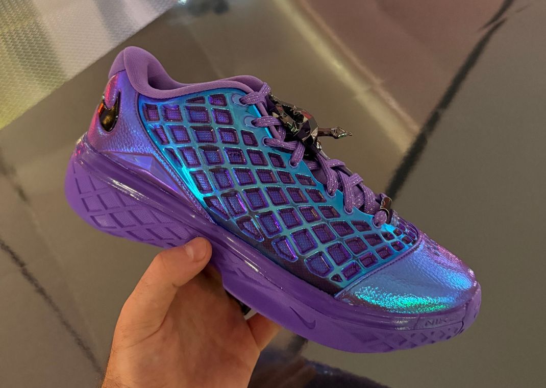 An In-Hand Look at the Nike Kobe 3 Low Protro Warning Label