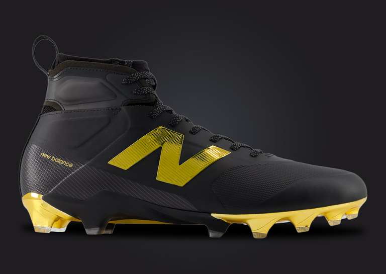 New Balance Fortress Cleat Lateral