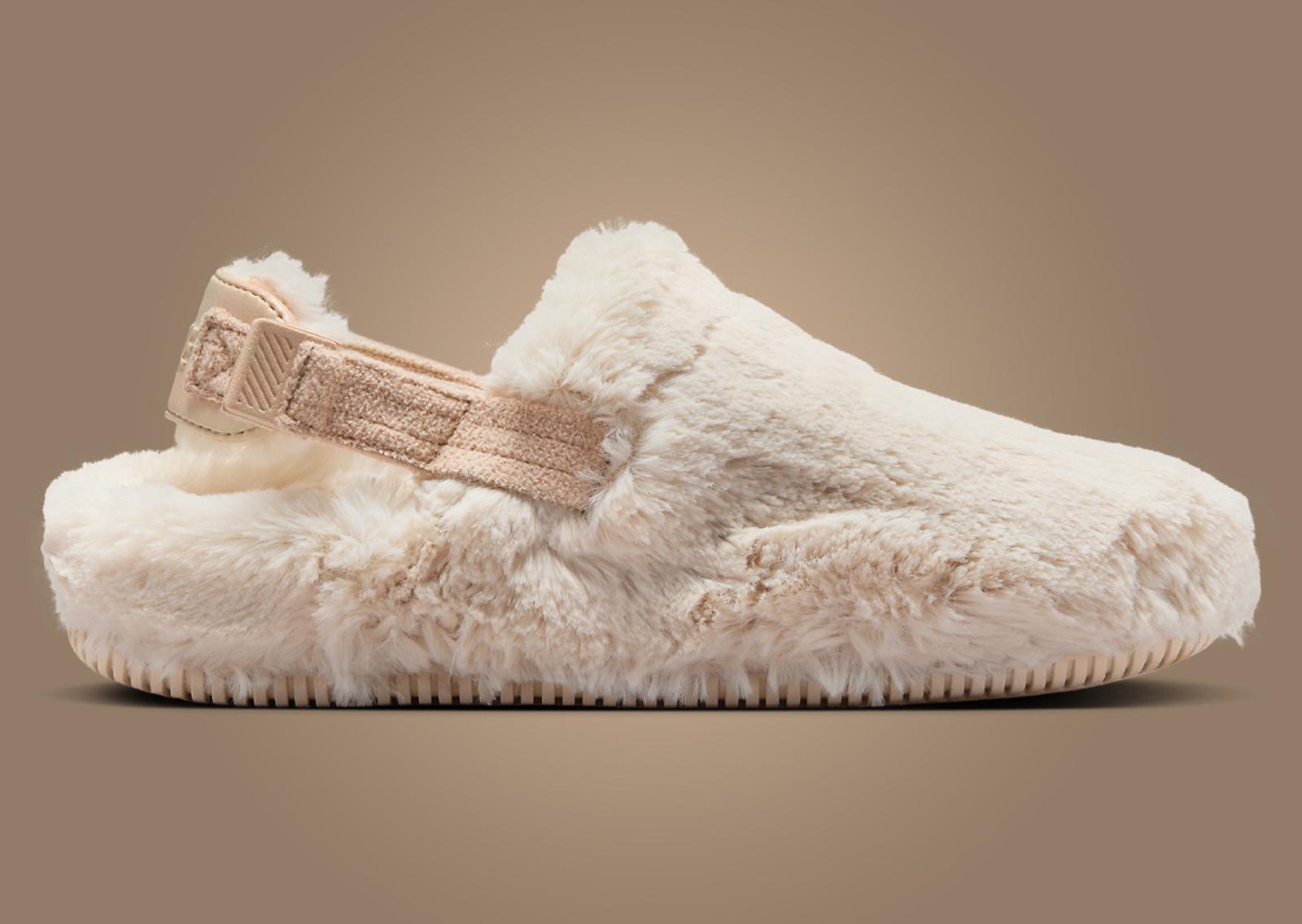 Nike Calm Mule Fur Sanddrift (W) Medial