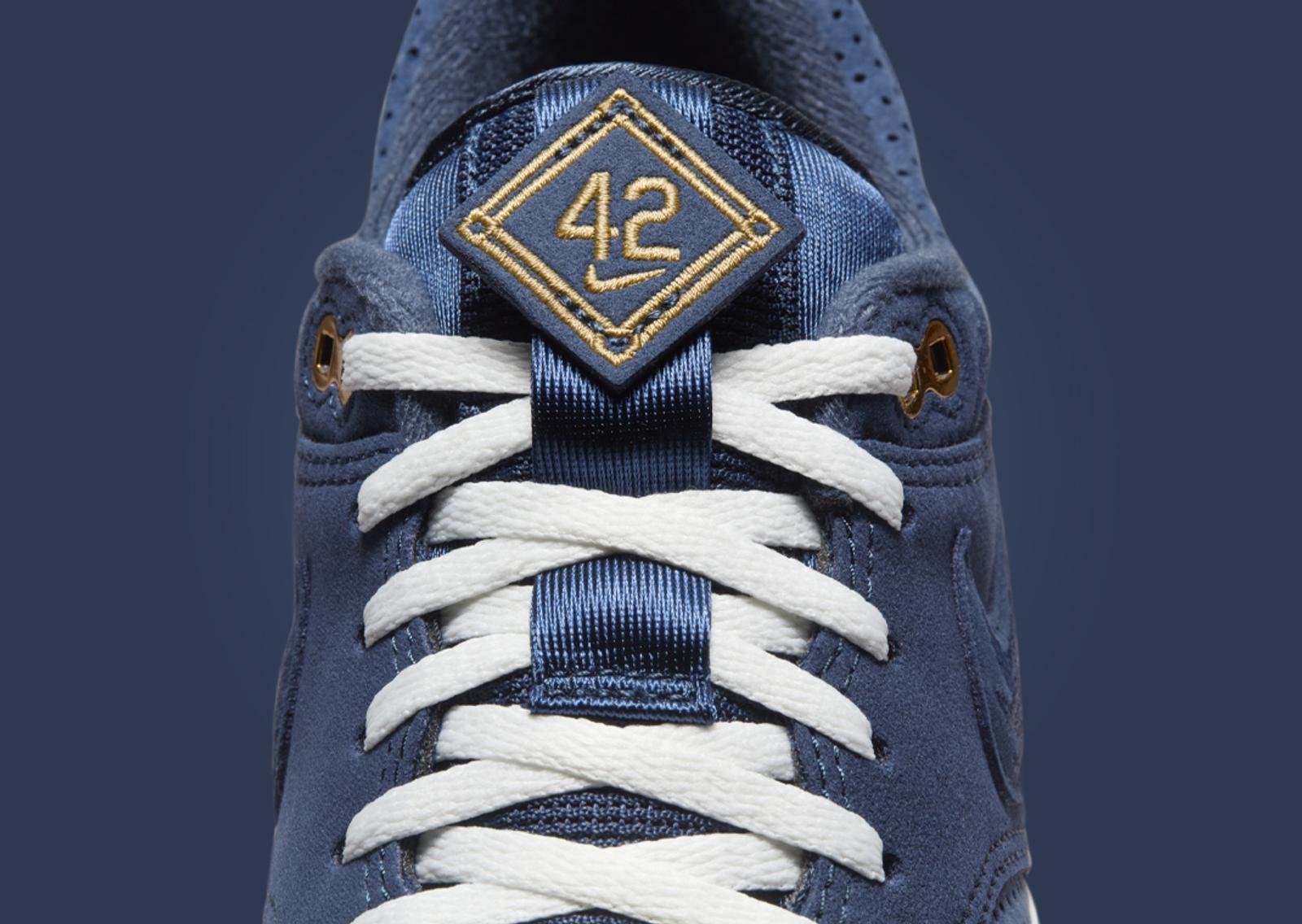 Nike Air Max 1 '86 OG Jackie Robinson Tongue Detail