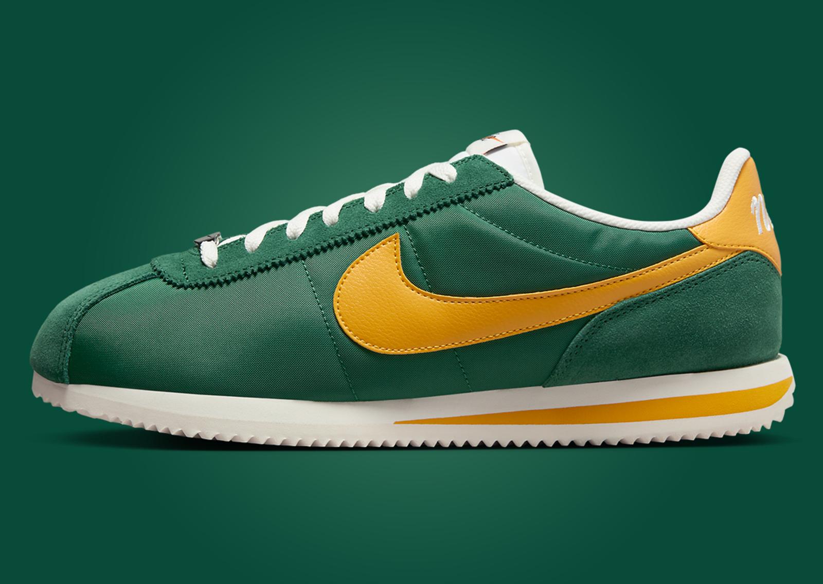 Nike Cortez TXT Oregon Lateral Left