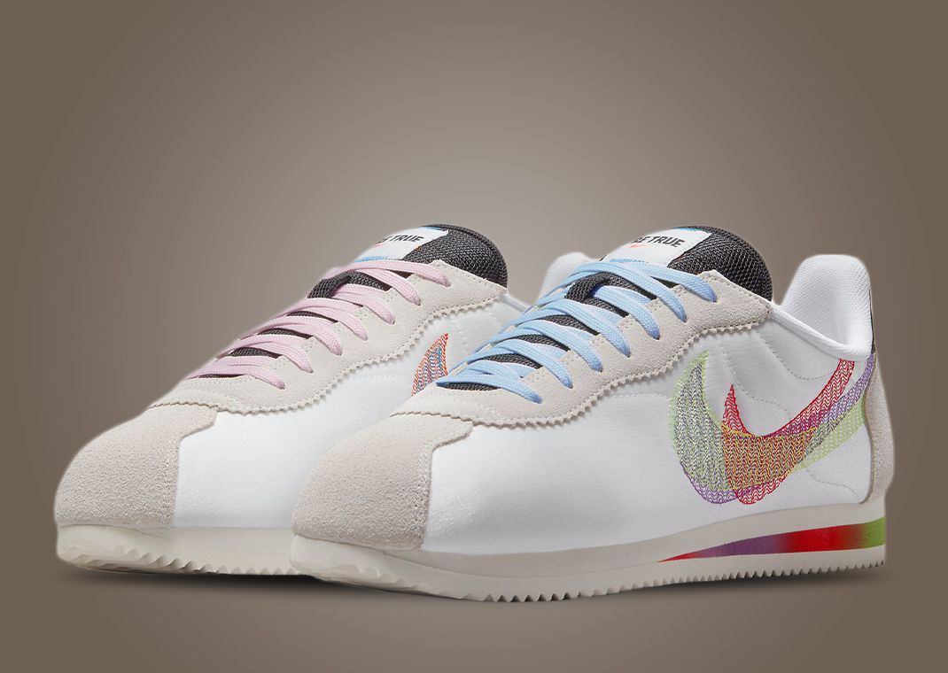 Nike cortez shop floral swoosh