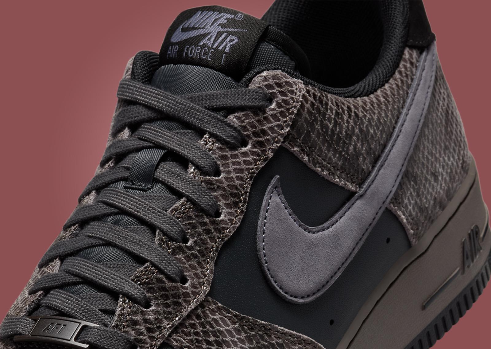 Nike Air Force 1 Low Snakeskin Off Noir Detail