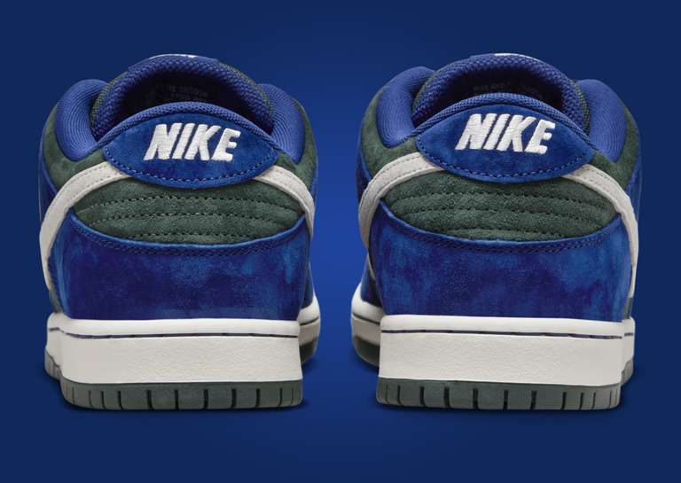 Nike SB Dunk Low Deep Royal Blue Vintage Green Heel