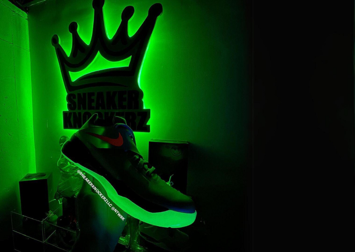 Nike KD 4 Galaxy (2024) FD2635-001 In Hand Look Glow In The Dark