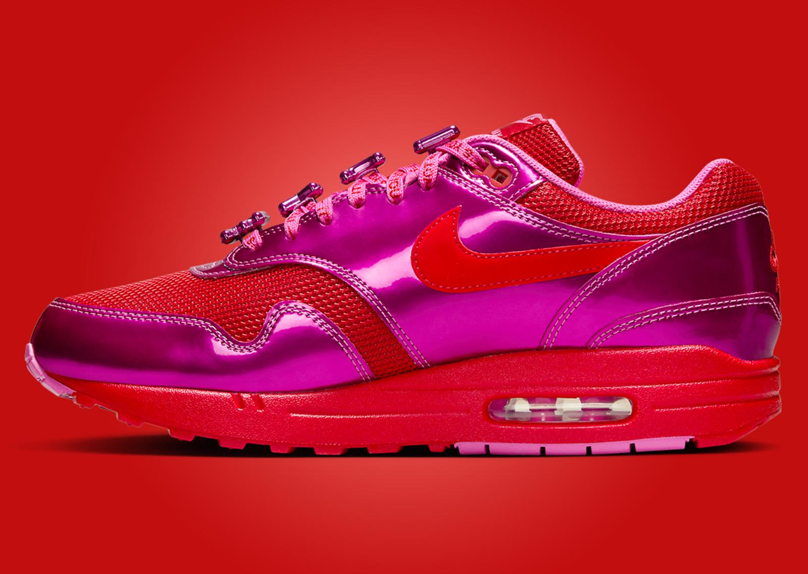 Nike Air Max 1 Valentine’s Day Playful Pink (2025) Medial