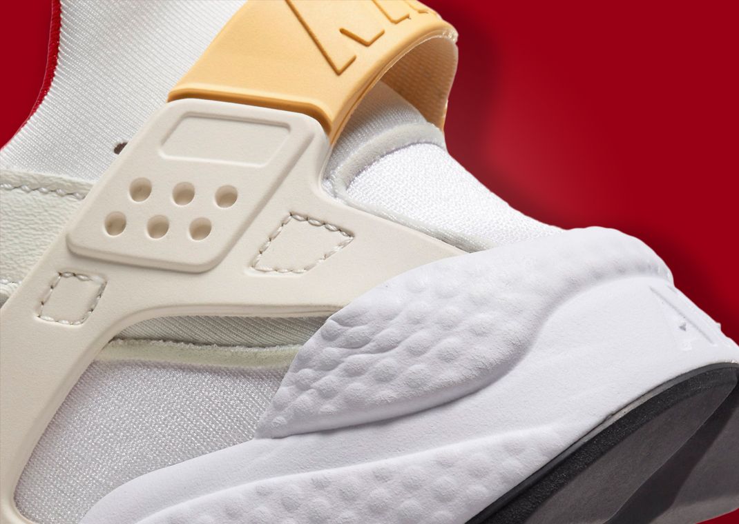 nike huarache ultra gs trainers phantom metallic red bronze white