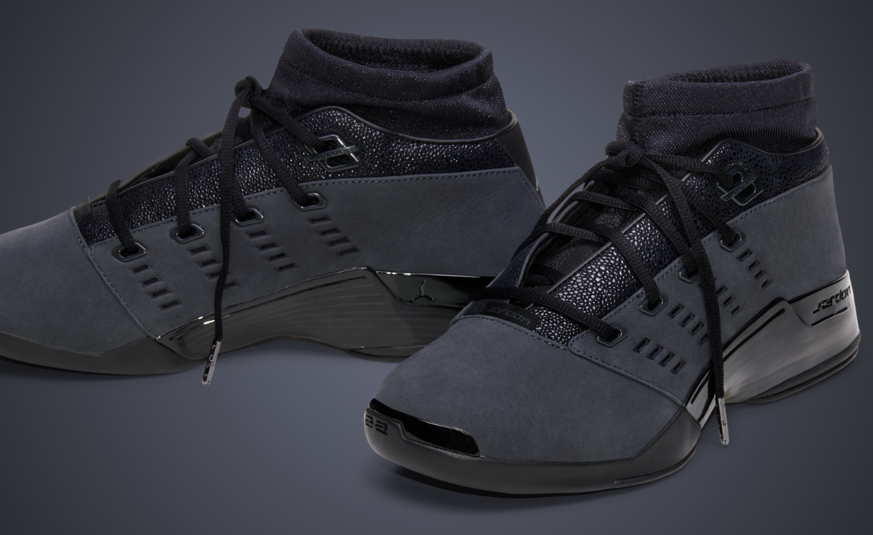 Air Jordan 17 Retro Low Black Pack