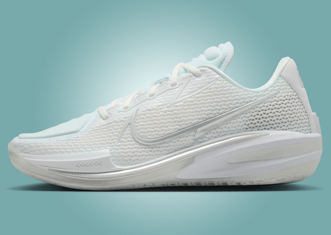 ボール GT cut1 The Nike Zoom GT Cut 1 Steps Back Into The EYBL Circuit