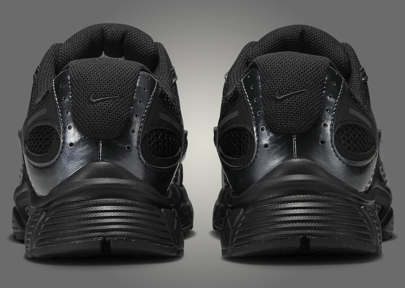 Nike V5 RNR Black Anthracite Heel