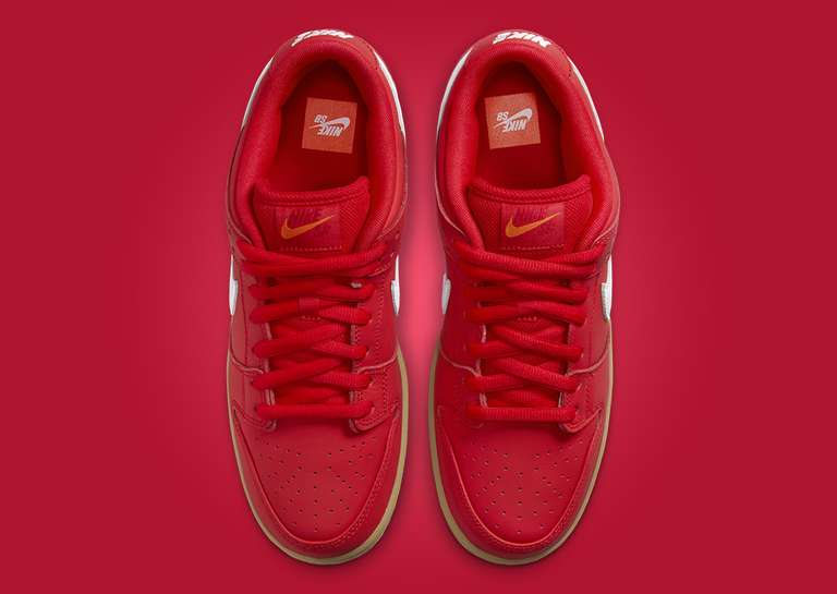 Nike SB Dunk Low University Red Gum Top