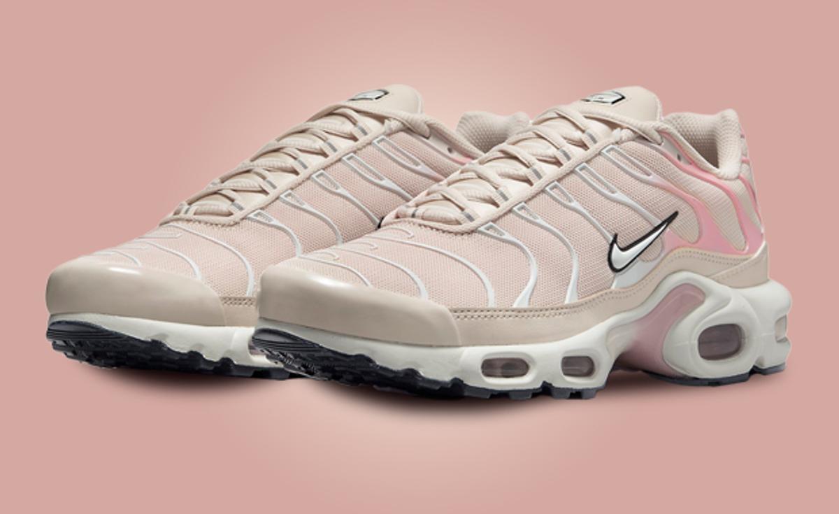 The Nike Air Max Plus Sanddrift Pink Oxford Was Made For The Ladies