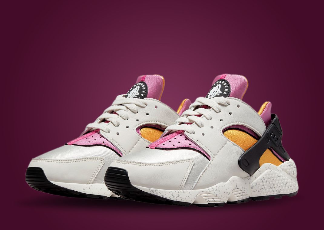 Pink and 2024 gold huaraches