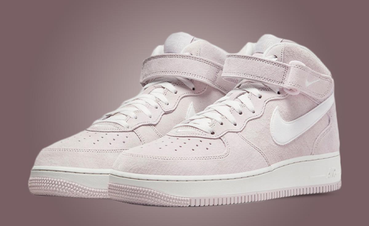 This Nike Air Force 1 Mid Comes In Venice