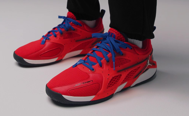 Jordan Heir Bright Crimson