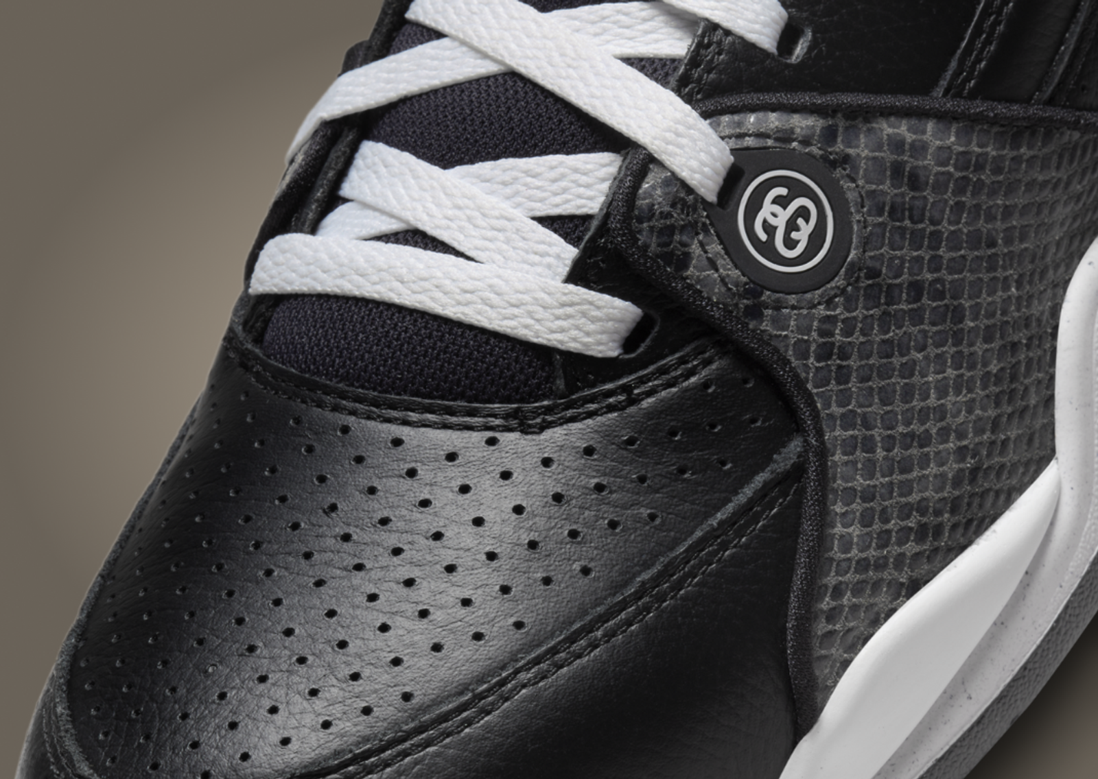 Stussy x Nike Air Flight 89 Low SP Black White Toe Detail