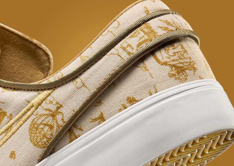 Nike SB Zoom Janoski OG+ Pastoral Print Heel Detail