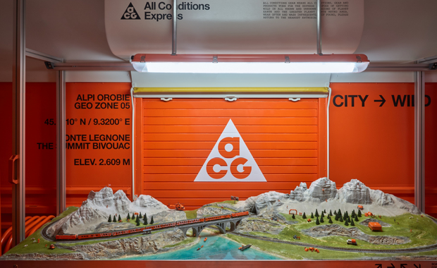 Nike All Conditions Express Winter Olympics Train