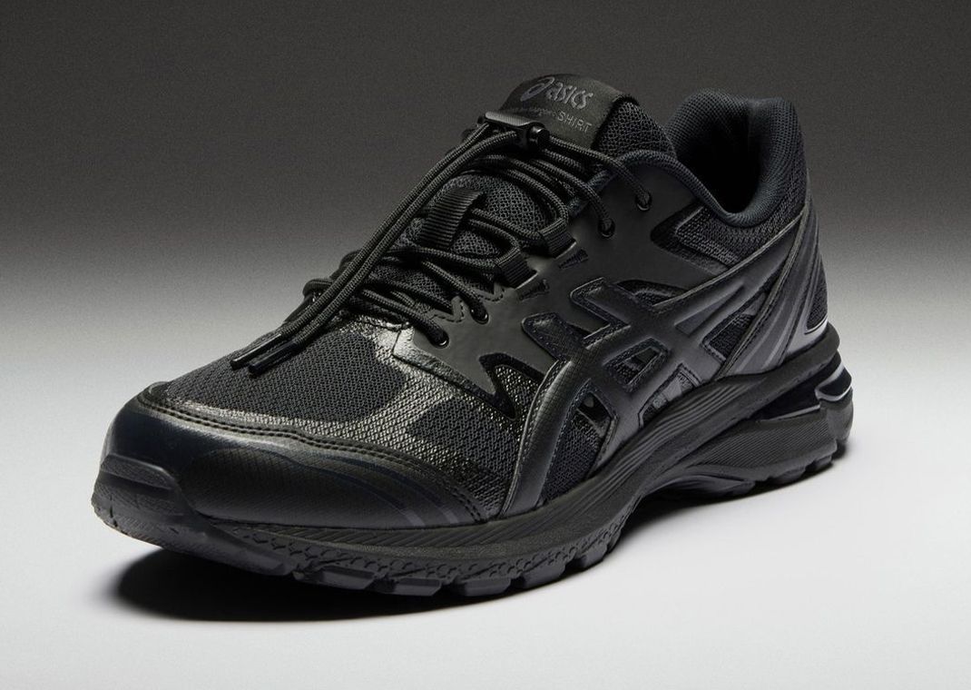 The Comme des Garçons SHIRT x Asics Gel-Terrain Pack