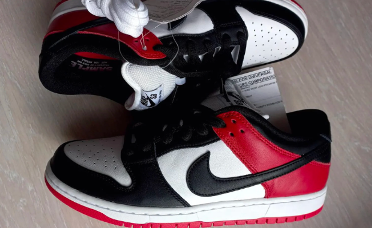 First Look At The Nike SB Dunk Low Black Toe Sample