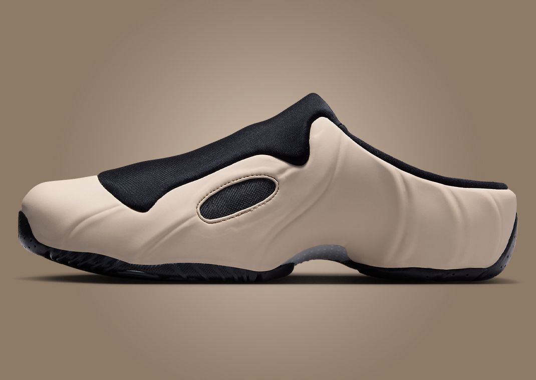 【NIKE】CLOGPOSITE / Sand Drift and Black Nike Unisex Clogposite Sand Drift / Black Slip On Sneakers