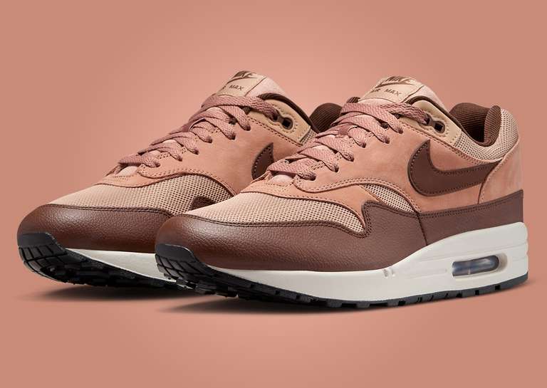 Nike Air Max 1 Cacao Wow Dusted Clay Angle