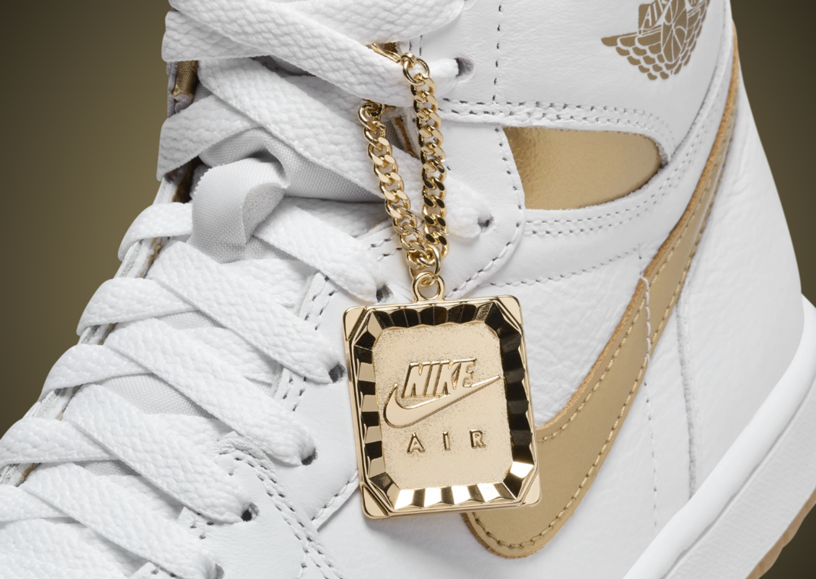 Air Jordan 1 Retro High OG Metallic Gold (W) Midfoot Detail