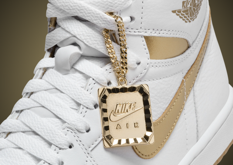 The Women s Exclusive Air Jordan 1 High Metallic Gold Releases