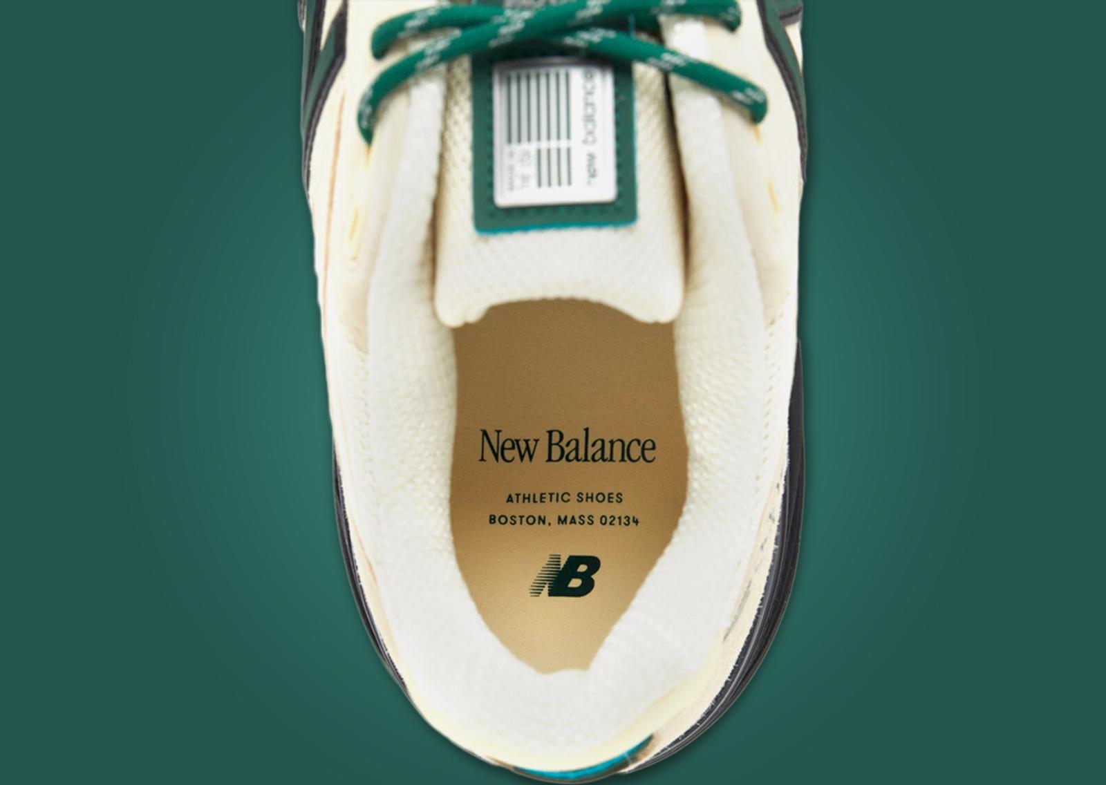 New Balance 990v4 Made in USA Macadamia Green Insole