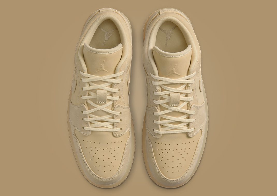◆正規品◆NIKE AIR JORDAN 1 LOW SE PALE VANILLA(W)◆送料込◆ Air Jordan 1 Low SE 