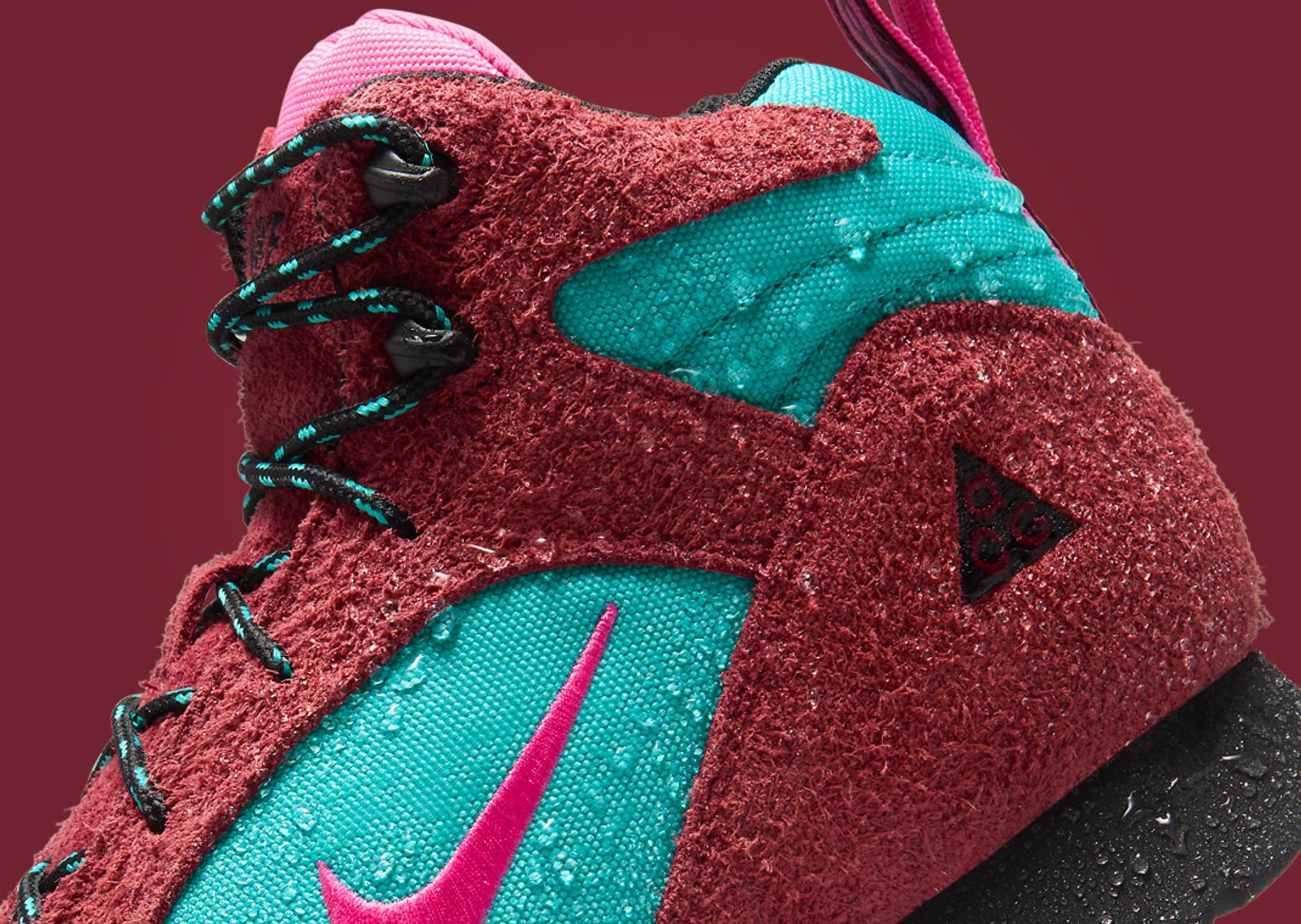 Nike ACG Torre Mid Team Red Dusty Cactus Waterproof Detail