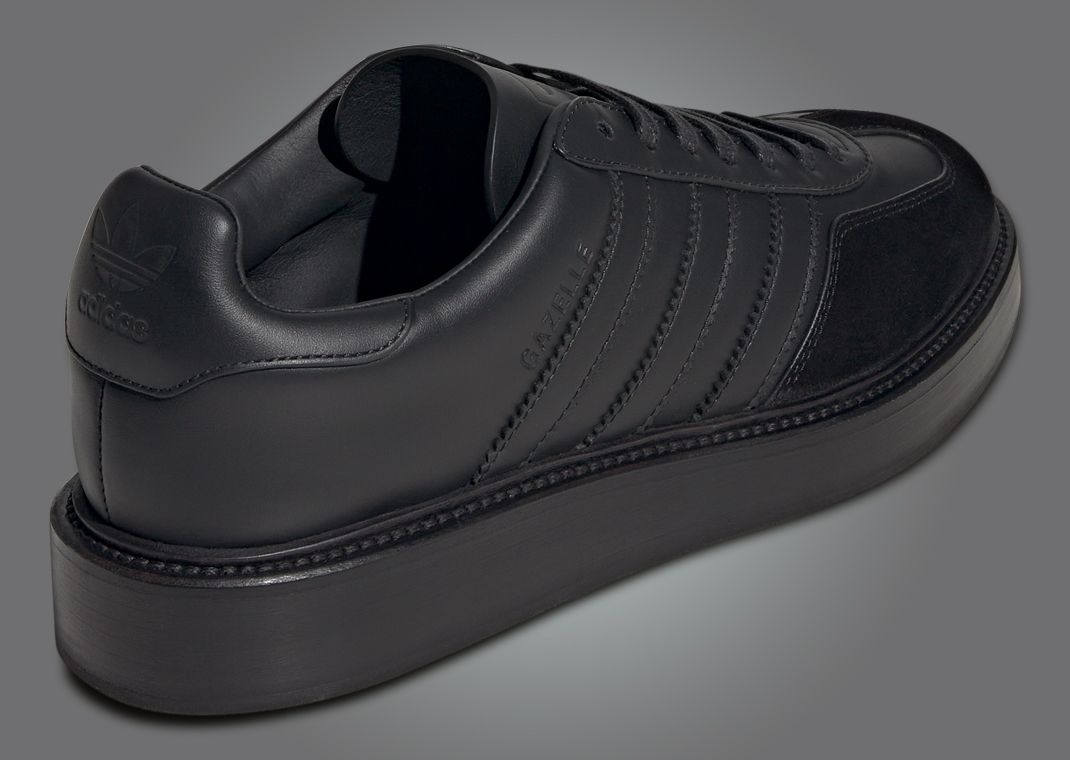 MURATA ORIGINAL9210490インペリアル黒26 This adidas Gazelle Indoor Core Black is Made in Italy