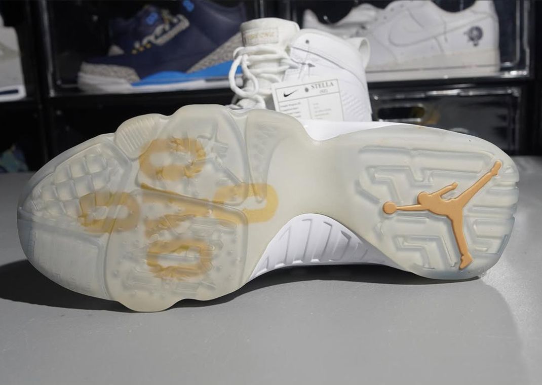 Rare Drake x Air Jordan 9 Retro OVO Samples Emerge Online