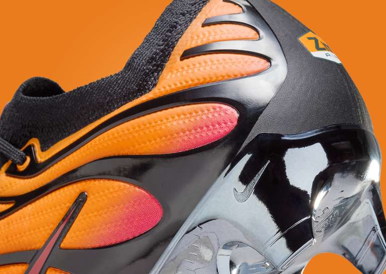 Nike Zoom Vapor 15 AM Plus FG Sunset Heel Detail