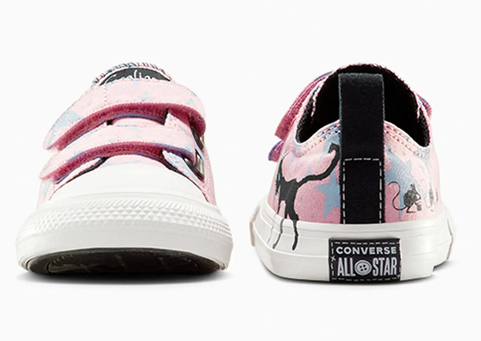 Coraline x Converse Chuck Taylor All-Star Ox EasyOn (Kids) Toe and Heel