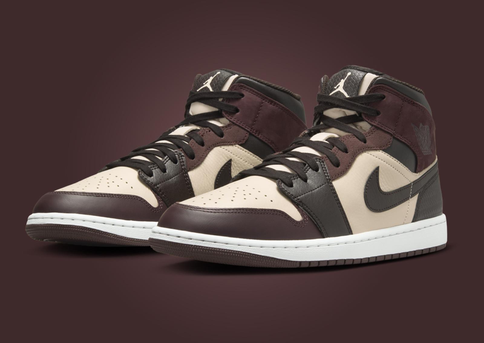 Air Jordan 1 Mid SE Paris YMCA Angle