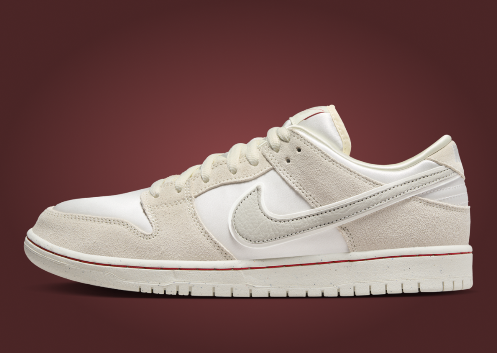 Nike SB Dunk Low Valentine's Day City of Love Light Bone Lateral