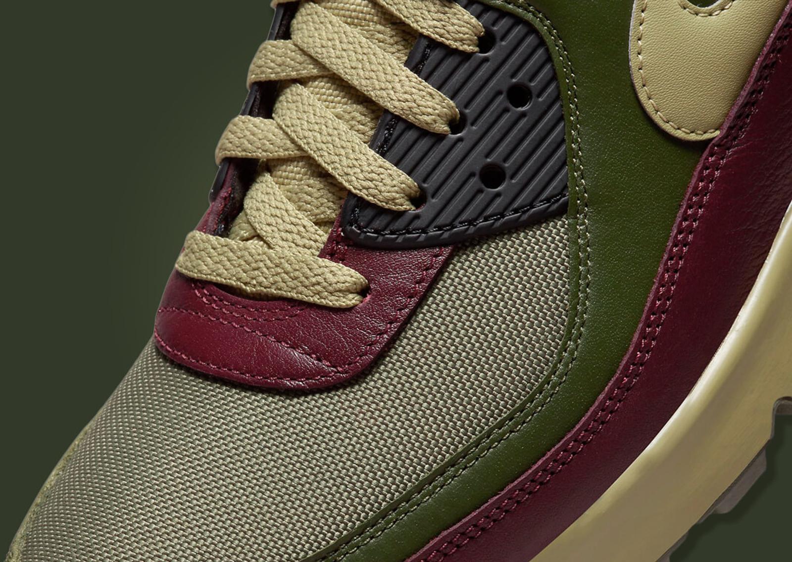 Nike Air Max 90 Gore-Tex Olive Toebox Detail