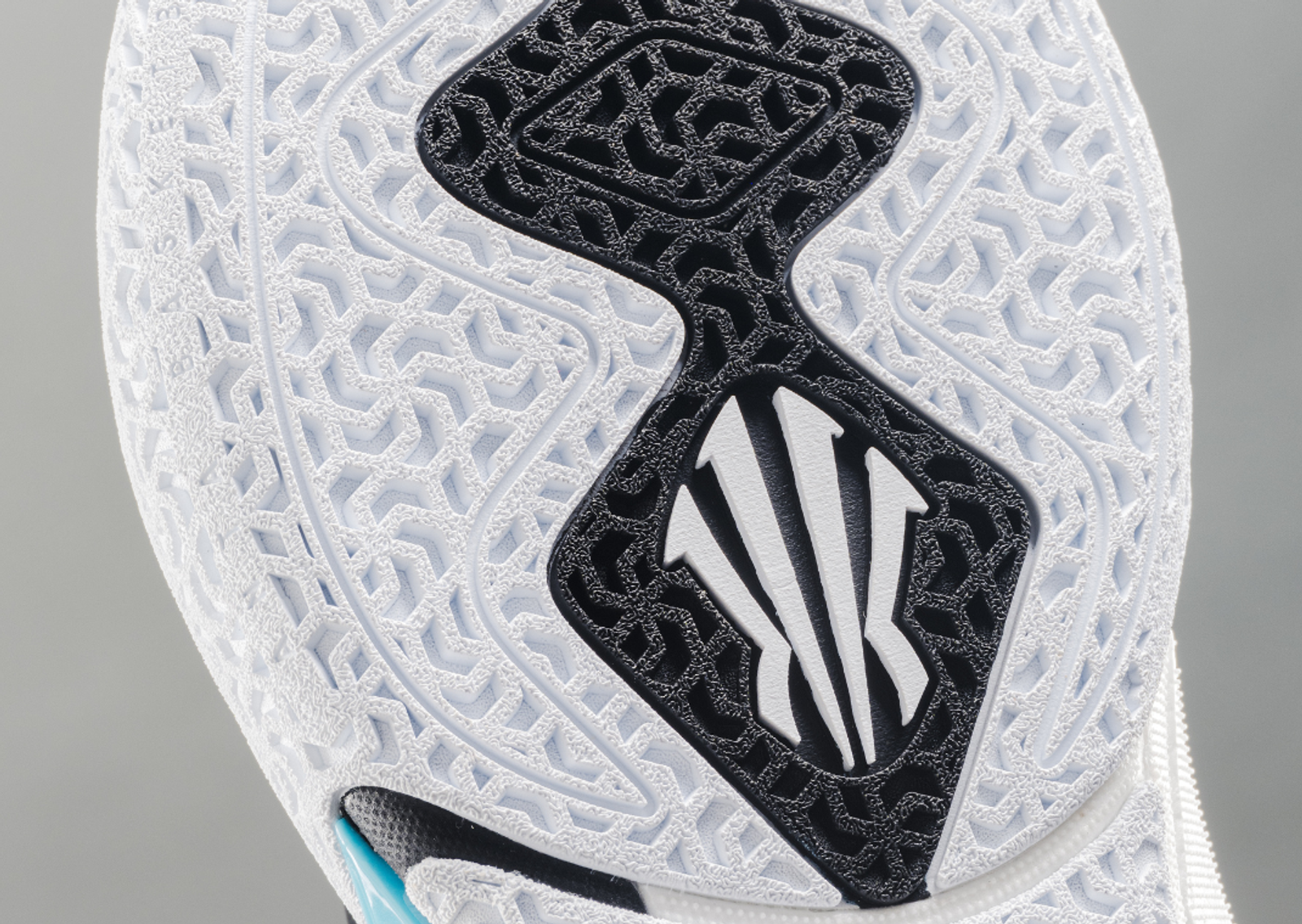 ANTA Kai 1 Kailedoscope Outsole