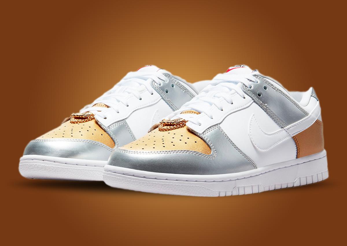 Nike Dunk Low "Silver and Gold" (W)
