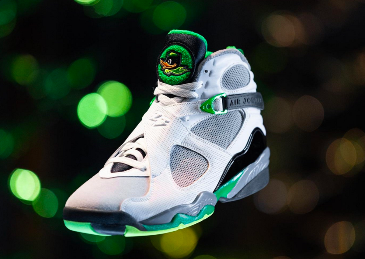 Off white top jordan 8