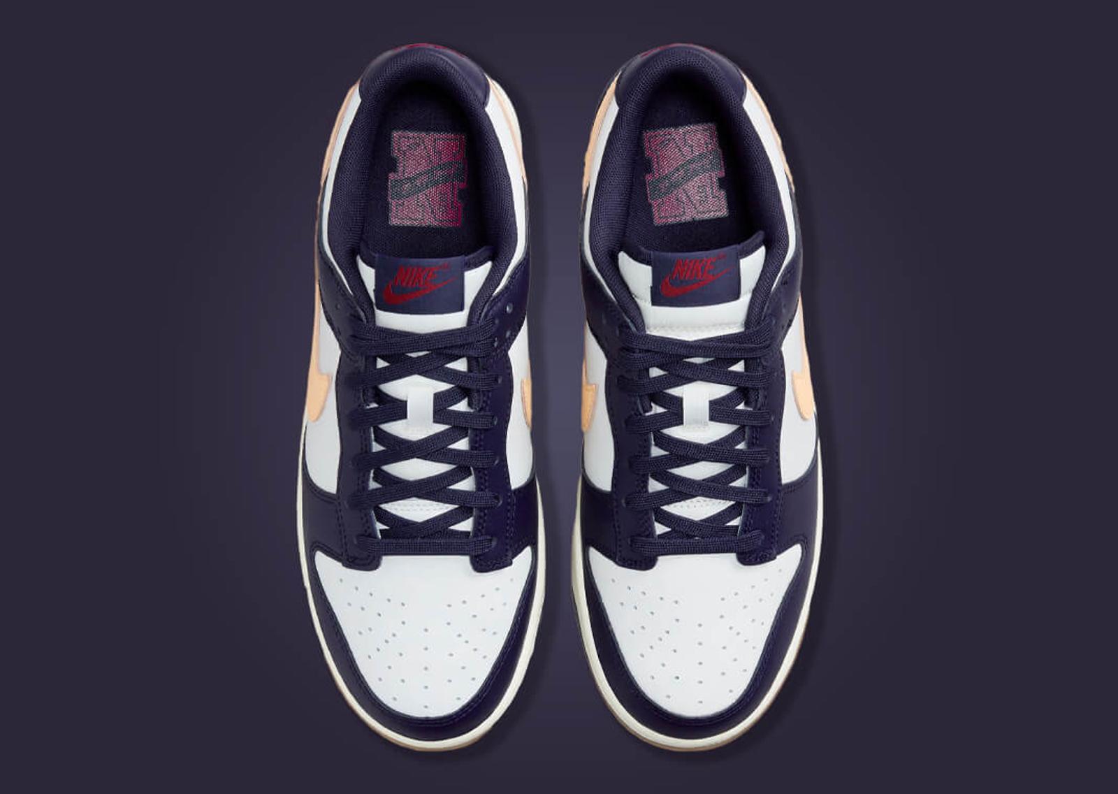 Nike Dunk Low Midnight Navy Pale Vanilla Top